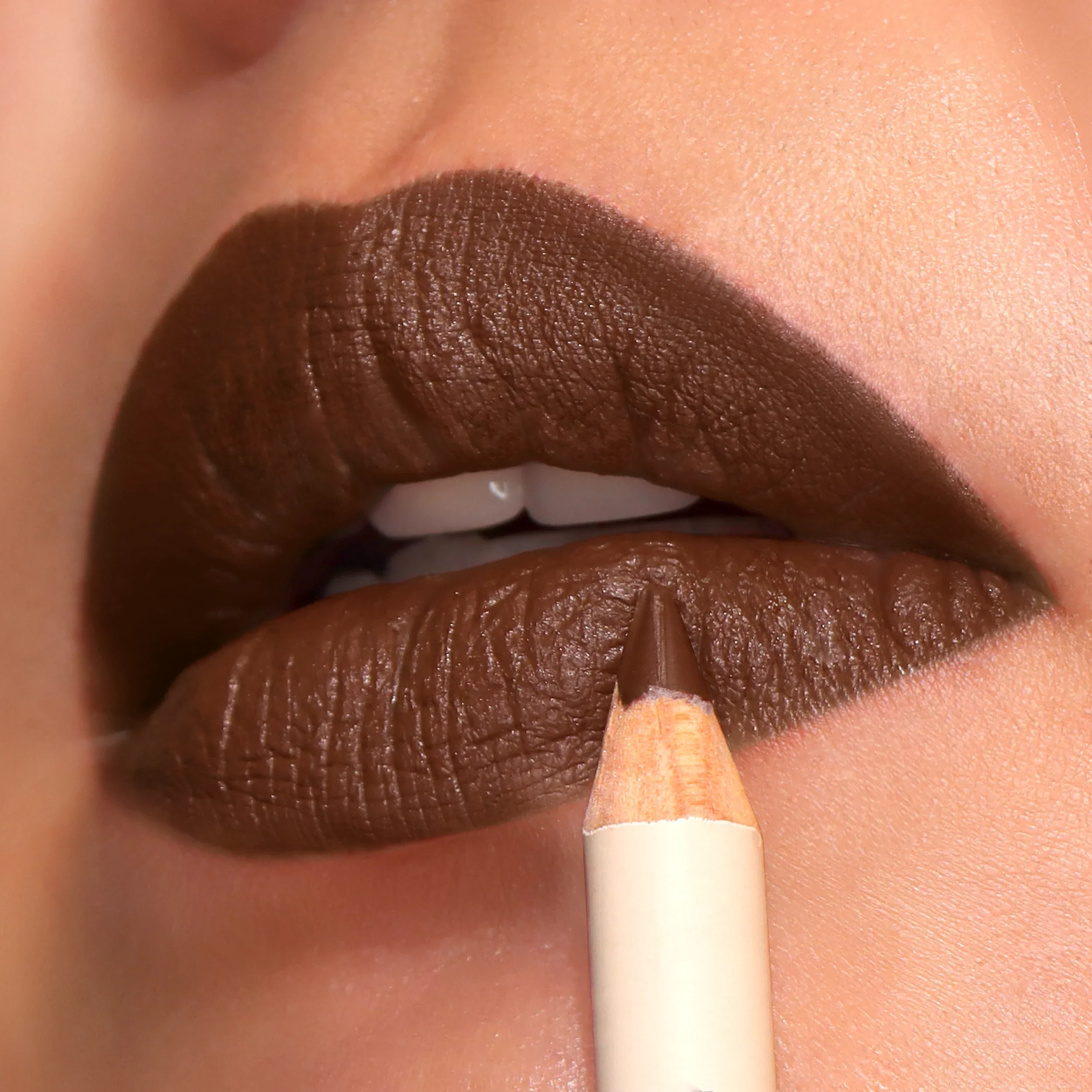 Lipliners Canada – 7